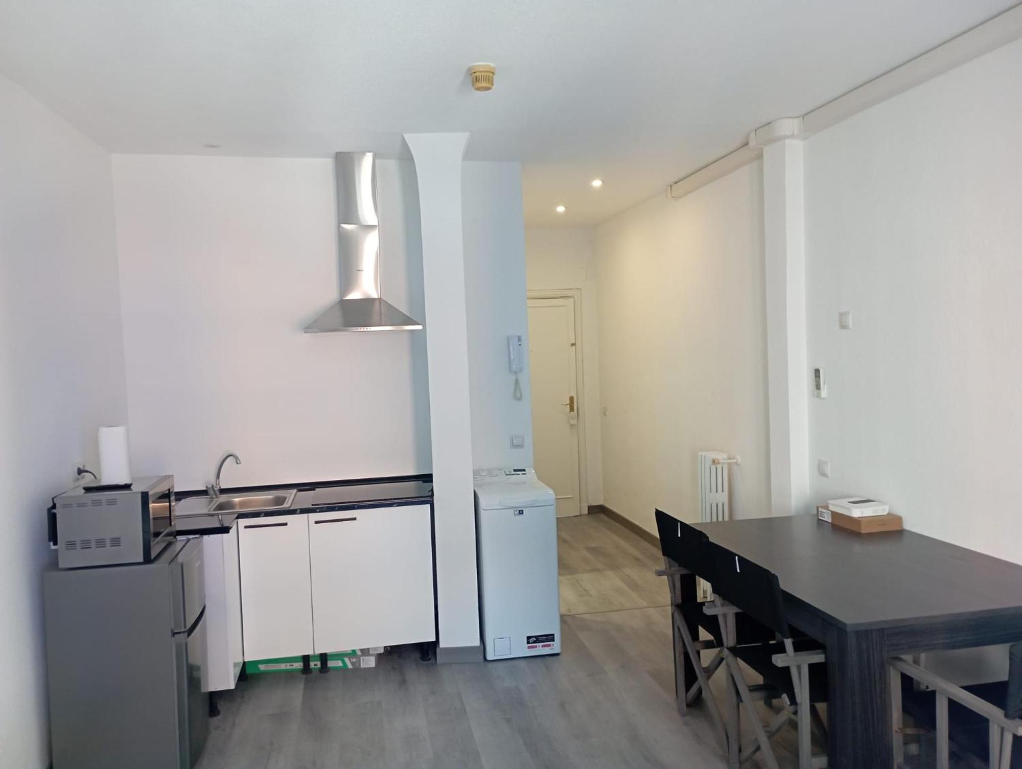 Estudio En Callao, 4 Personas Madrid Exteriör bild